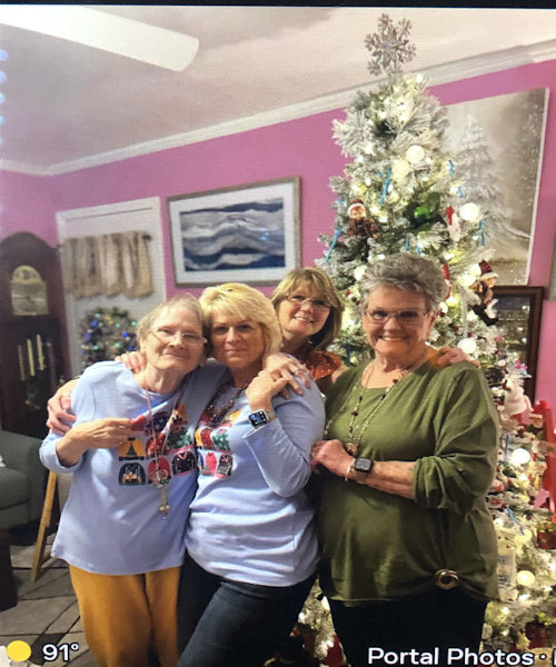 Linda, Sandy, Carol and Doris